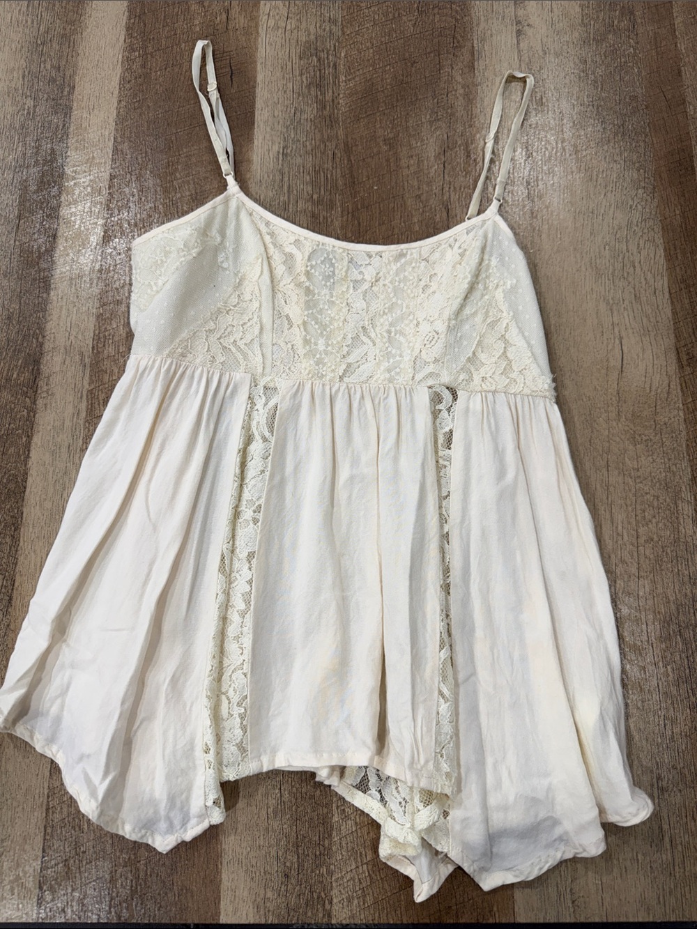 American Eagle Outfitters Cream Lace-Trim Camisole